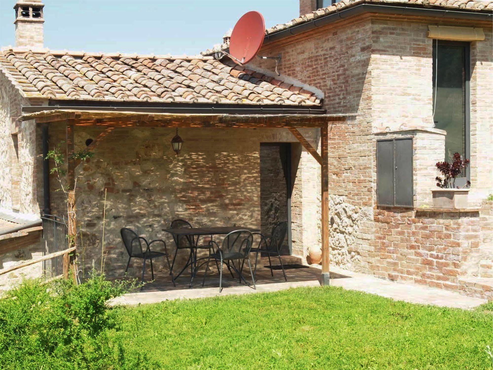 La Fornace Di San Galgano Vila Frosini Exterior foto