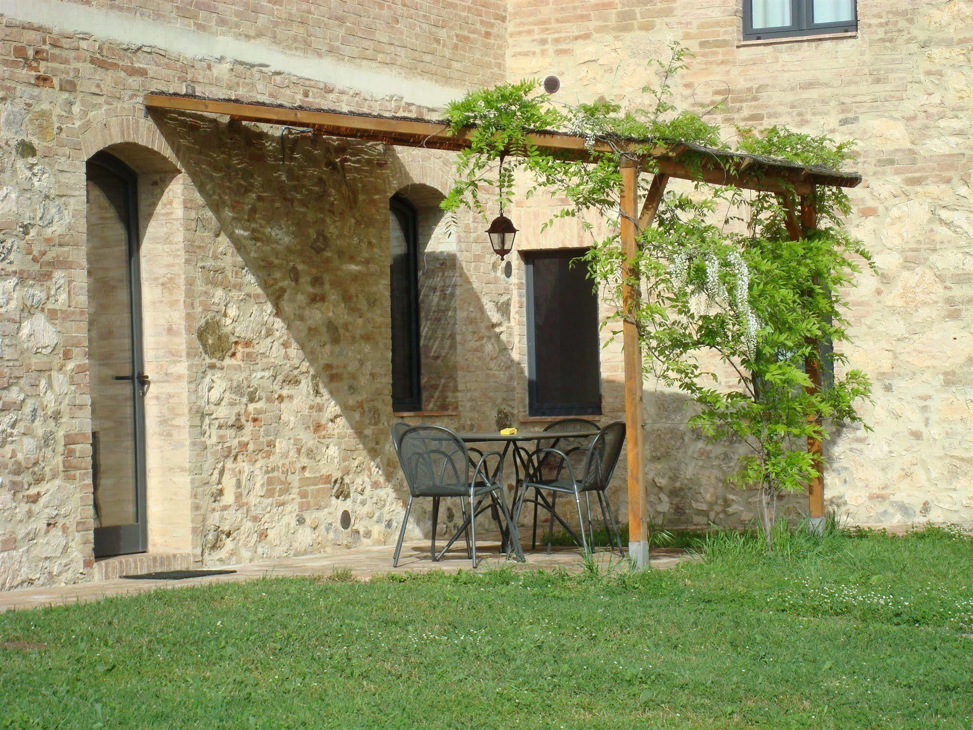 La Fornace Di San Galgano Vila Frosini Exterior foto
